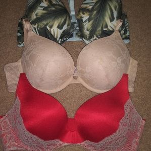 Set of (3) NEW Victoria's Secret Push-up Bras 36C
